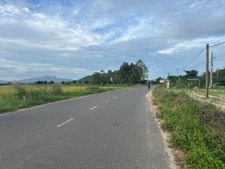 Bán 4529m2 đất mặt tiền Nguyễn Minh Châu – Tân Tiến – TX LaGi giá ngộp 1.39tr/m2