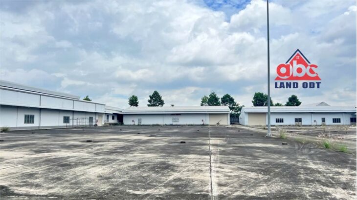 X108 nhà xưởng bán với khuôn viên nền bê tông. giao thông thuận lợi SX ngày đêm