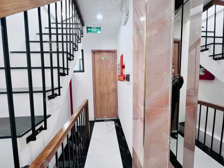 Bán Tòa CCMN Phương Canh , Quận Nam Từ Liêm, 105m2 , 7Tầng ,36PKK, Mặt tiền khủng 12M, Gía Chỉ 25 tỷ