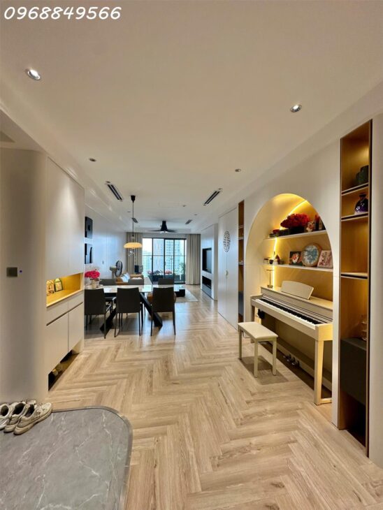 BÁN NHANH CĂN 3 NGỦ 110M CHUNG CƯ A5 28 XUÂN LA TÂY HỒ 0968849566