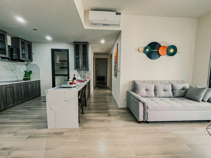 Dọn Vào ở NGAY – Cho thuê 2PN-2WC Lumiere Boulevard – Full nội thất tại Vinhomes Q9