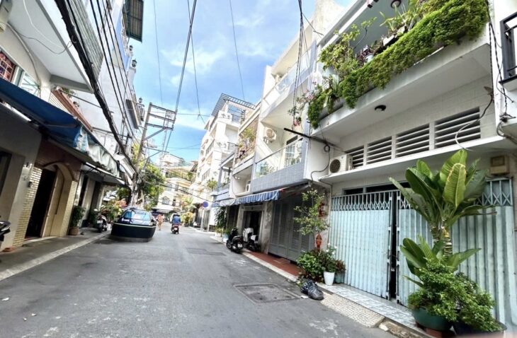 NHÀ BÁN ĐẸP KHU ÍCH NGƯỜI BÁN NẰM TRÊN TRỤC ĐƯỜNG SỐ Q4- XE HOI TỚI CỬA- ĐƯỜNG KINH DOANH 7M.
