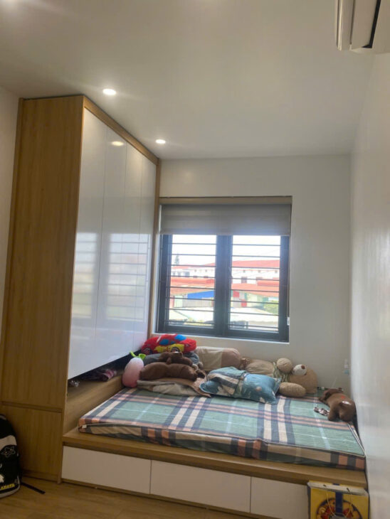 Bán nhà mặt đường Khúc Thừa Dụ – 4 tầng, độc lập, đẹp như mới – Giá 5.5 tỉ