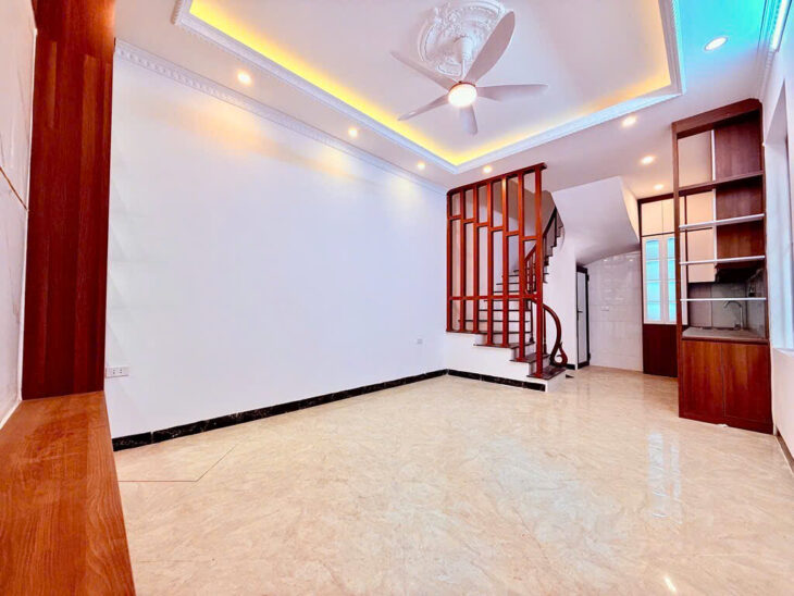 CHÂN DÀI TÂY SƠN ĐỐNG ĐA – 50M RA MẶT PHỐ – TRUNG TÂM NGÃ TƯ SỞ – GIAO THÔNG THUẬN TIỆN – AN SINH