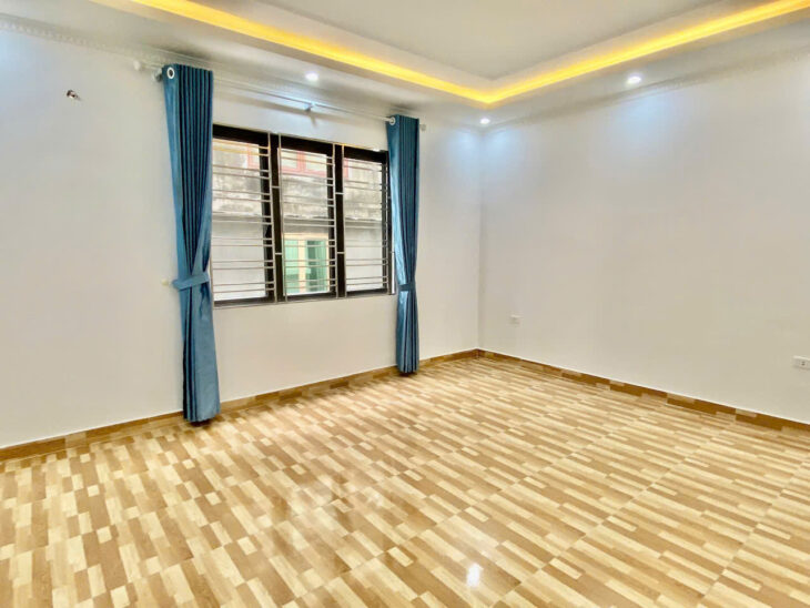 Bán nhà ngõ 588 Thiên Lôi, 51m 3 tầng, Giá 3.45 tỉ, gần Cấp 2 Vĩnh Niệm