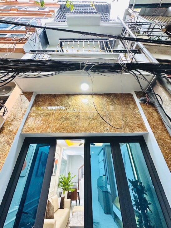 Bán nhà riêng dân xây 30m2 * 4 tầng full nội thất đẹp lung linh tại Trường Chinh – Đống Đa, giá chỉ