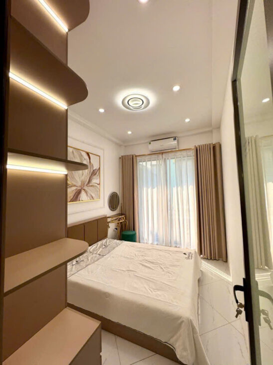 Bán nhà riêng, sát phố Minh Khai, quận Hai Bà Trưng, hàng hiếm, 22m2, 5 tầng, giá chỉ 5 tỷ 250 triệu
