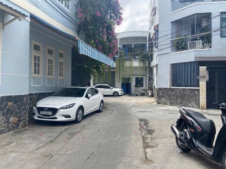 Bán nhà hẻm Lạc Long Quân – Phước Tân – Nha Trang – Nhà 3 tầng, giá chỉ 4.2 tỷ