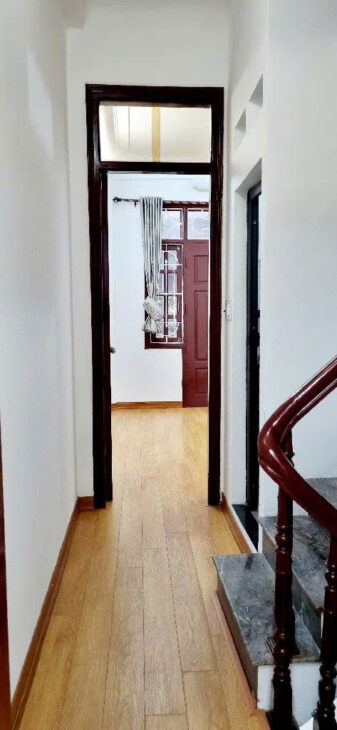 Nhà ĐẸP dân xây, ô tô đỗ cửa, ngõ thông ô tô tránh, 30m2, 4 tầng, giá 6 tỷ 900 triệu, tại Kim