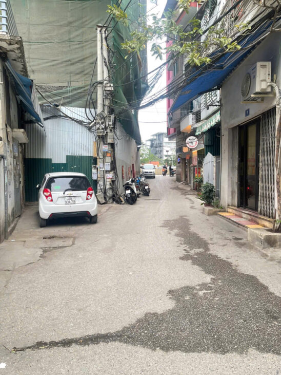 HOT #KIMMÃ -CHỈ 2,8 TỶ – 17/30m 4 TẦNG – SÂN RIÊNG- NGÕ TO RỘNG- GẦN PHỐ