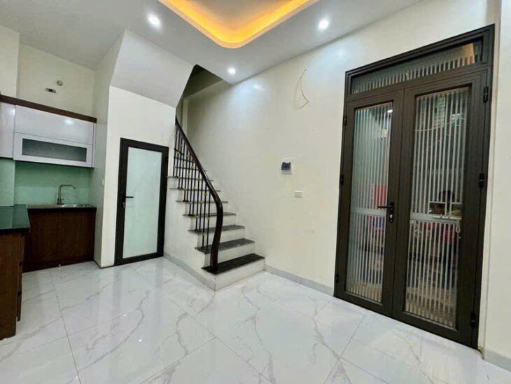 BÁN NHÀ DOÃN KẾ THIỆN – CẦU GIẤY – 5 TẦNG – K QUY HOẠCH – 4.98 TỶ – 100% THÔNG TIN CHUẨN