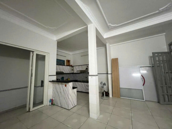 Q7,Tân Quy, Đường 77,18,2 tỷ ngang 6 × dài 24 Biệt Thự Mặt Phố