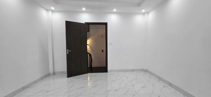 MÌNH CẦN BÁN NHÀ Ở QUANG TRUNG-HÀ ĐỒNG-HÀ NỘI-5 Tầng-30m2-Nhỉnh 5Tỷ