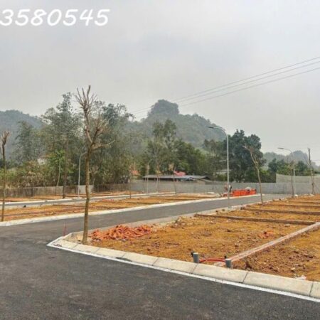 Trực tiếp chủ đầu tư bán lô đất siêu đẹp ở Lạc Thủy , Hòa Bình