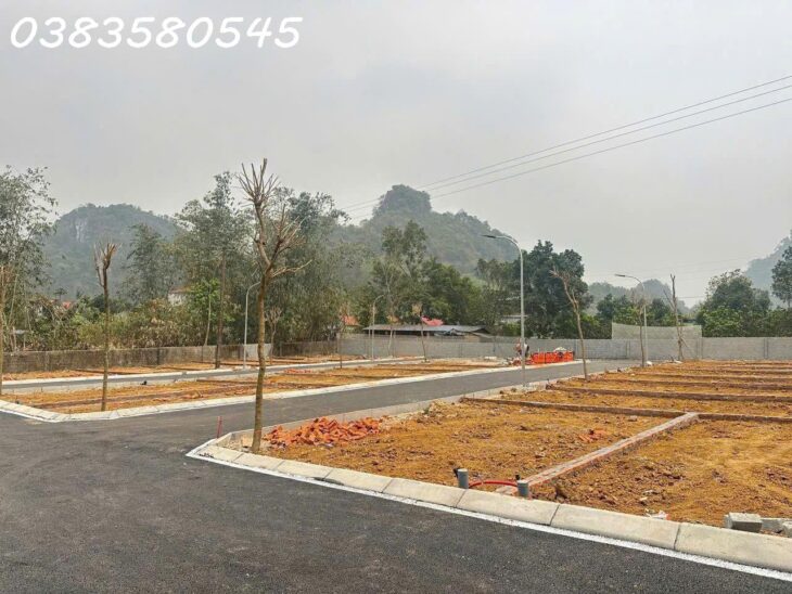 Trực tiếp chủ đầu tư bán lô đất siêu đẹp ở Lạc Thủy , Hòa Bình