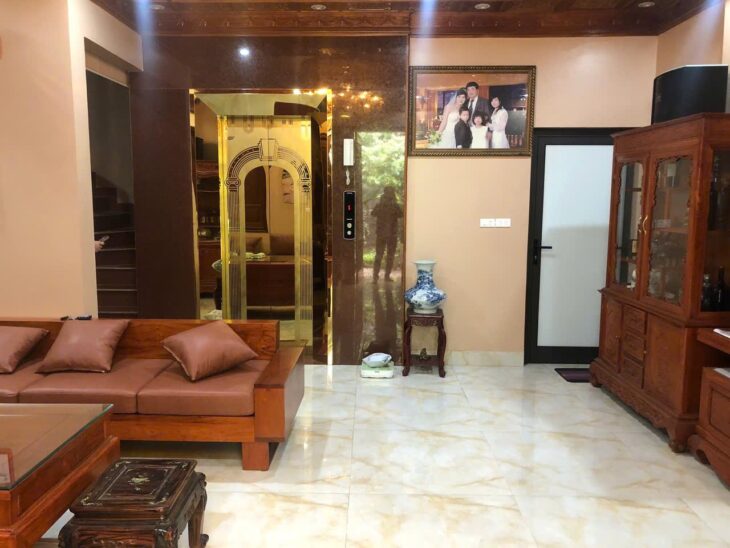 Rẻ – Bán nhà liền kề Ngô Thì Nhậm, Hà Đông, 3 ô tô tránh nhau, thang máy 150m, mặt tiền 10m, 17,4 tỷ