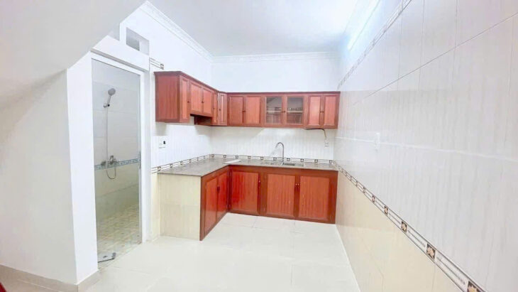 Bán nhà Khúc Thừa Dụ – 37m 3 tầng, Giá 2.3 tỉ gần ngay Chợ VĨnh Niệm