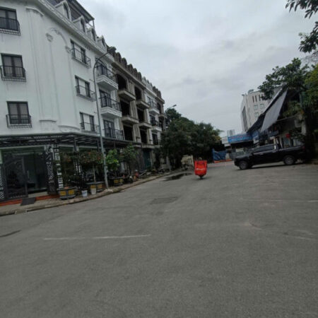 PHÂN LÔ, LÔ GÓC NHÀ VƯỜN- VĨNH HƯNG- HOÀNG MAI, 120 M2, MT 9,2 M, GIÁ 25 TỶ. PHÂN LÔ, LÔ GÓC NHÀ VƯỜN- VĨNH HƯNG- HOÀNG MAI, 120 M2, MT 9,2 M, GIÁ 25 TỶ.