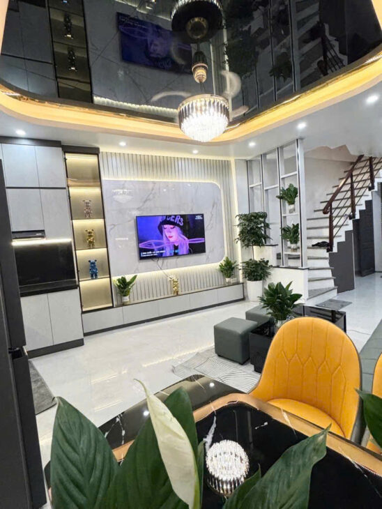 BÁN NHÀ NGÕ 279 ĐỘI CẤN – NHÀ ĐẸP – GIÁ HIẾM – 37M2X5T – CHỈ 6.8 TỶ