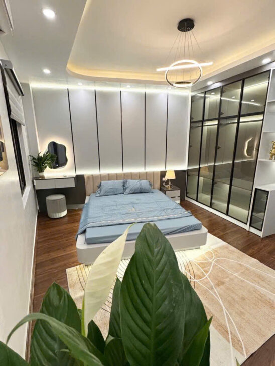 BÁN NHÀ NGÕ 279 ĐỘI CẤN – NHÀ ĐẸP – GIÁ HIẾM – 37M2X5T – CHỈ 6.8 TỶ