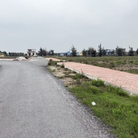 Bán nhanh trục chính đường 20m giao phong 93m2 nhỉnh 2 tỷ