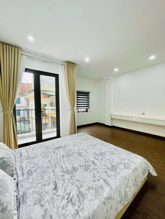 BÁN NHÀ TÔN THẤT TÙNG, HÀNG XÓM ĐH Y, Ở SƯỚNG CHỈ HƠN 7 TỶ.