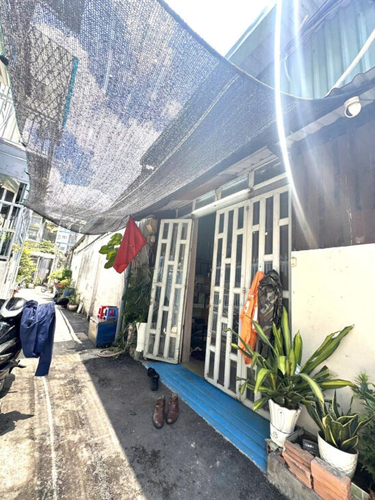 Hơn 30tr/m2, Rẻ Quá, Diện tích 113m2, Lê Văn Thịnh, Quận 2, chỉ 2.60ty.