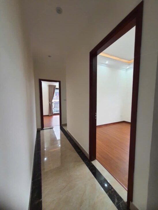 HIẾM ĐẤT BÀ TRIỆU 60M HƠN 8 TỶ PHÁP LÝ CHUẨN SỔ NỞ HẬU- VỊ TRÍ TRUNG TÂM QUẬN HÀ ĐÔNG