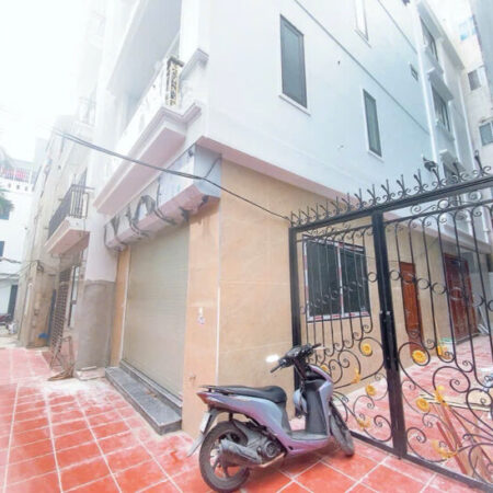 DUY NHẤT PHỐ BÀ TRIỆU 35M 5 TẦNG THANG MÁY HƠN 6TỶ MẶT TIỀN 6M.SỔ VUÔNG VẮN SẴN SÀNG SANG TÊN.