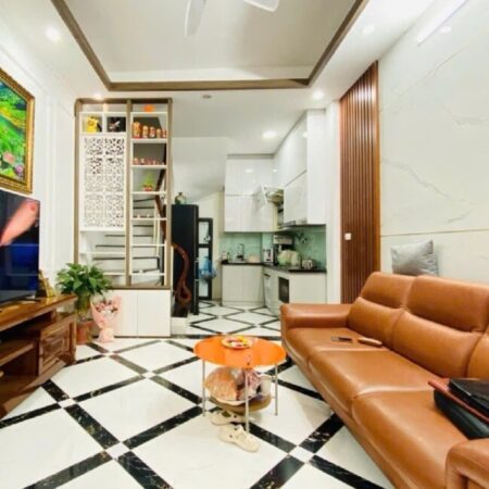 VIP BÁN NHÀ PHÂN LÔ QUÂN ĐỘI TÔ VĨNH DIỆN, THANH XUÂN – 32M²- 5 TẦNG, NHỈNH 9 TỶ