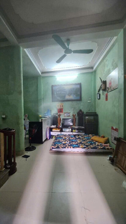 LÔ GÓC – Ô TÔ ĐỖ – NHÀ DÂN XÂY NHỈNH 6 TỶ AC ĐẦU TƯ CỬA RA ỔN ĐỊNH KHU VỰC PHÁT TRIỂN MẠNH