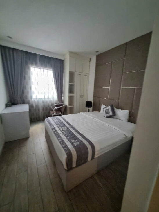 BÁN KHÁCH SẠN PHỐ BÙI VIỆN-PHẠM NGŨ LÃO-TP. HCM-351,32M2-400TY. LH: 0982769586