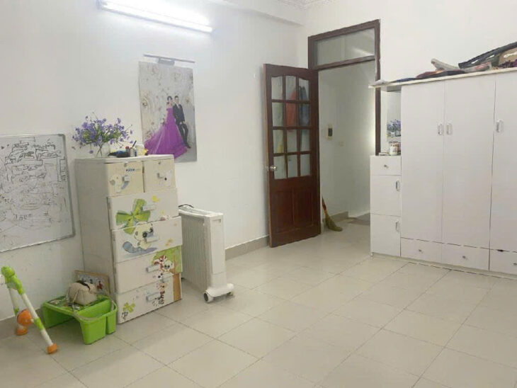 NHÀ ĐẸP ĐỊNH CÔNG Ở NGAY – Ô TÔ QUA CỔNG – TRUNG TÂM HOÀNG MAI