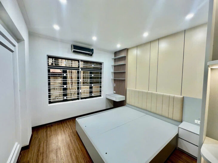 BÁN NHÀ PHAN ĐÌNH GIÓT 5 TẦNG — Ở LUÔN – 8.95 TỶ