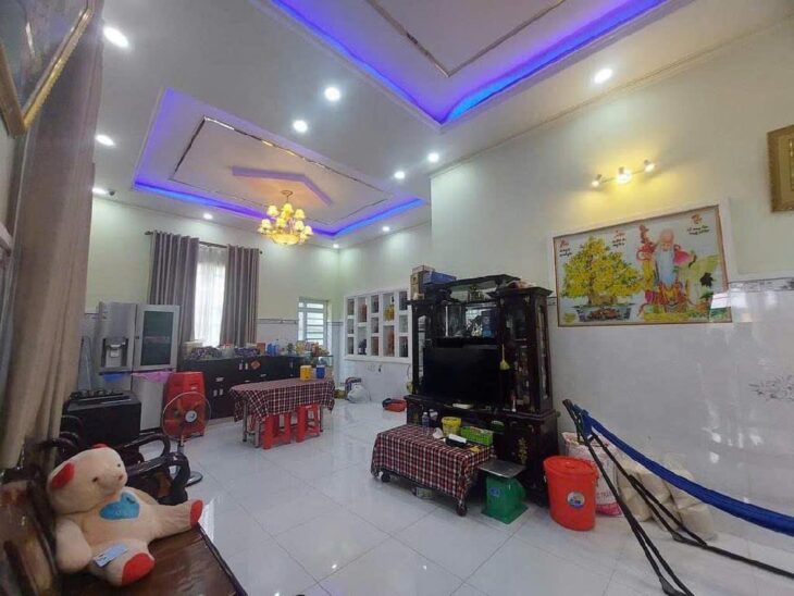 HÀNG THƠM CHỦ NGỘP GIẢM hơn 5 tỷ, BIỆT THỰ 412M2 MẶT TIỀN TRUNG TÂM TRỊ TRẤN CỦ CHI GIÁ