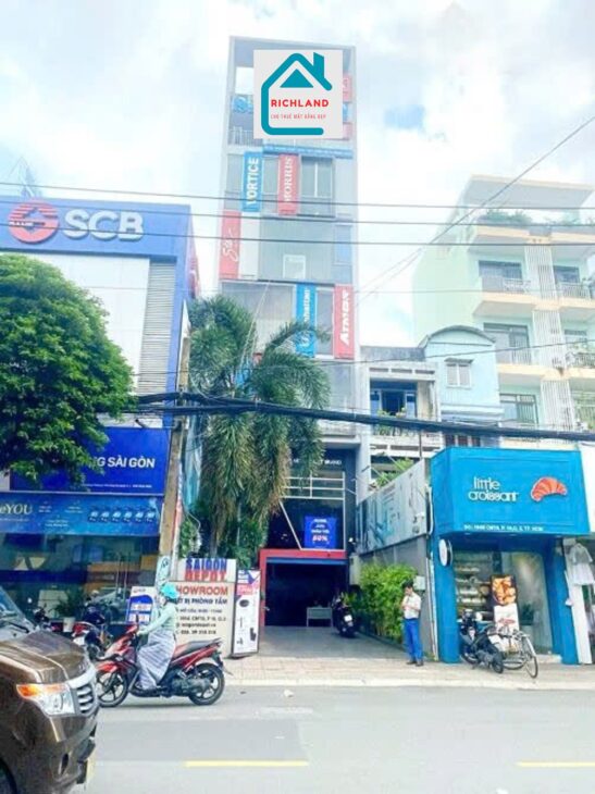 Cho thuê nhà 186-186A, Cách Mạng Tháng 8, p.10 Q.3