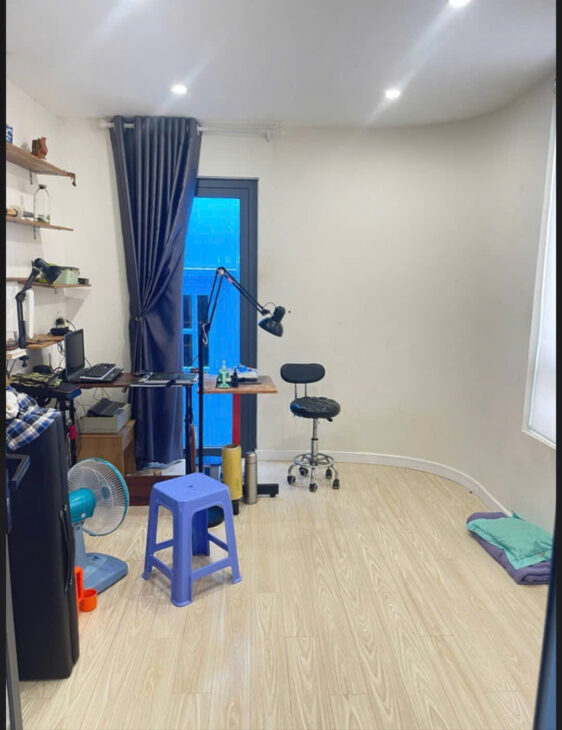 Bán gấp nhà quận Phú nhuận: 4.3 tỷ – Nguyễn Lâm-Phú Nhuận – TpHồ Chí Minh – DT: 35m – 3 tầng- BTCT,