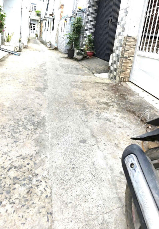 BÁN NHÀ NGÕ Q.2, GIÁ 2.5 TỶ – 30M2 SỔ HỒNG CHÍNH CHỦ – VỊ TRÍ ĐẮC ĐỊA