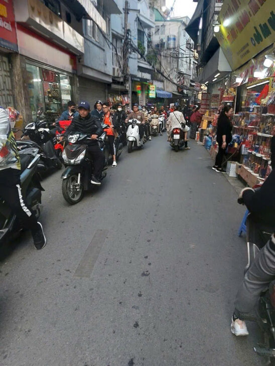 LINH QUANG-LÔ GÓC 3 THOÁNG-Ô TÔ SÁT NHÀ-MẶT TIỀN SIÊU RỘNG-DT45m, MT6,3m, CHỈ 9 TỶ