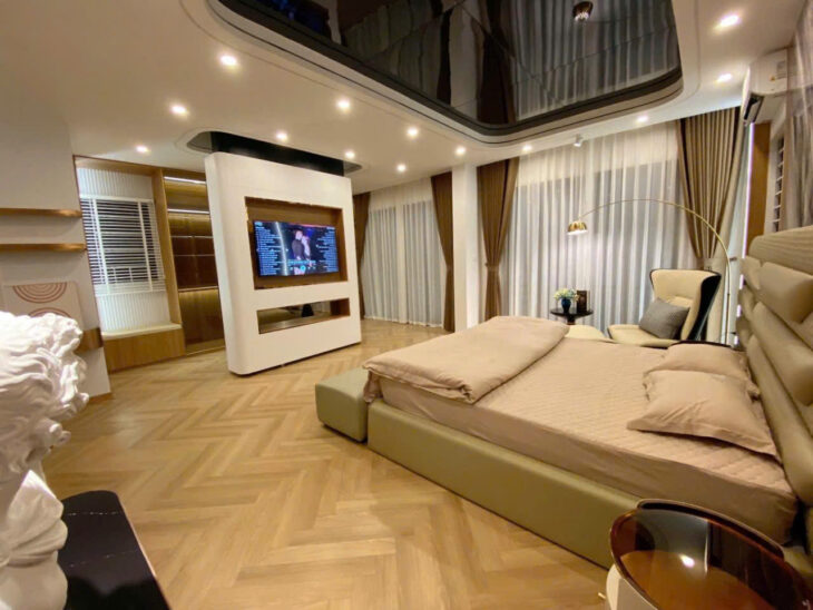 BÁN NHÀ NGỌC HÀ – SIÊU PHÂM – 10M OTO – 7 TẦNG THANG MÁY – 56M2X7T – 15.5 TỶ