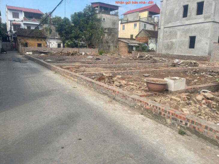 Bán đất tổ 3, TT Chi Đông, Mê Linh. Gần chợ Đình Chi Đông, gần KCN Quang Minh cực đẹp.