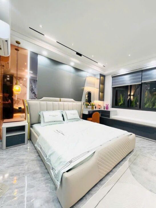 BÁN BIỆT PHỦ 400m2 – 5 TẦNG – SMARTHOME HIỆN ĐẠI – THANG MÁY 650KG – FULL NỘI THẤT CAO CẤP –
