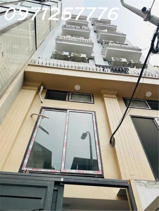 BÁN ngôi nhà 8 TẦNG – ở trung tâm SAU TRƯỜNG VĂN HOÁ thẩm mỹ và nghệ thuật – DT 120M² – DÒNG TIỀN