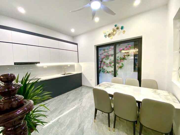 BÁN NHÀ TRUNG TÂM QUẬN THANH XUÂN, PHÂN LÔ VIP, VF3 LÙI CỬA, 10M Ô TÔ ĐỖ, NHÀ ĐẸP – 3 THOÁNG