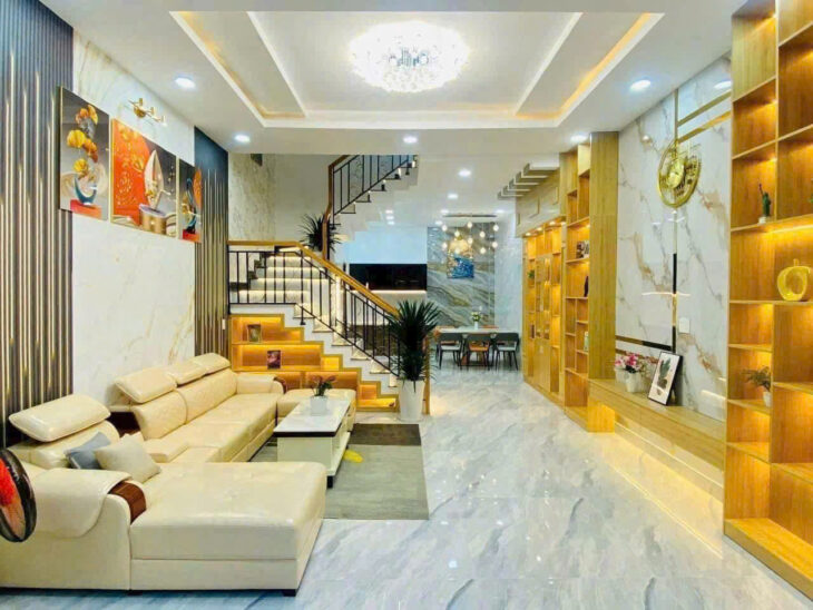 7.3 Tỷ Bán Nhà Kim Giang, Mới koong, Ô tô đỗ cổng– HƯỞNG TRỌN TIỆN ÍCH KĐT Linh Đàm 48m MT:5m