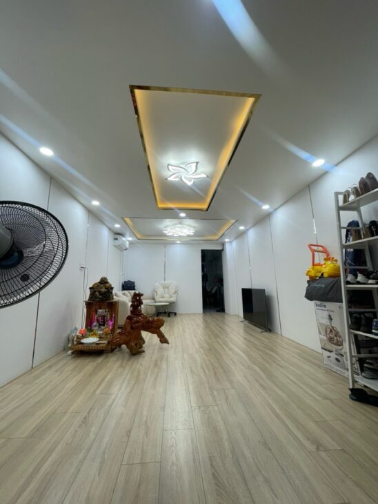 BÁN NHÀ HẺM XE HƠI 60 LÂM VĂN BỀN – 2 TẦNG – NHỈNH 7 TỶ