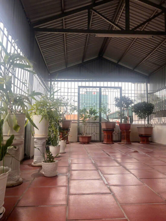 Bán nhà KIm Mã , Ba Đình , HN . DT 60M2 , 5T, MT 4.5M . Giá 15 tỷ