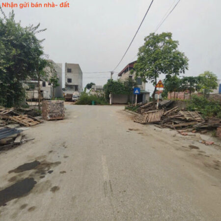 Bán đất thôn Bảo Tháp, Kim Hoa, Mê Linh. Lô 2 mặt thoáng trước – sau. Đường nhựa, vỉa hè.