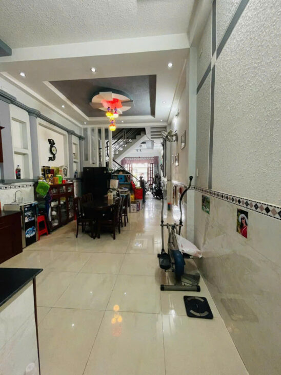 NHÀ MẶT TIỀN TTH9, QUẬN 12 – 2 TẦNG BTCT – 95M2 – GIÁ RẺ!