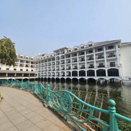 BÁN NHÀ MẶT PHỐ TỪ HOA – 220M² – DOANH THU ỔN ĐỊNH 250 TRIỆU/THÁNG-MT QUYỀN LỤC